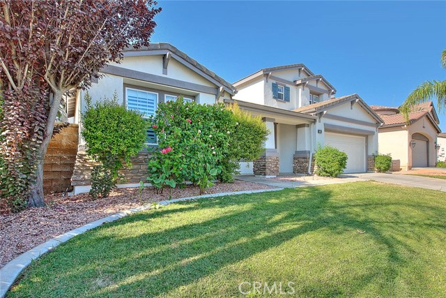 Detail Gallery Image 1 of 75 For 27368 Pumpkin St, Murrieta,  CA 92562 - 5 Beds | 3 Baths