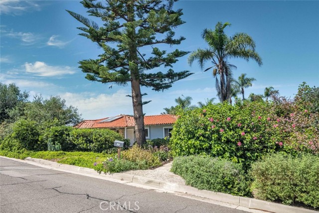 721 Via Del Monte, Palos Verdes Estates, California 90274, 4 Bedrooms Bedrooms, ,1 BathroomBathrooms,Residential,Sold,Via Del Monte,PV23160476