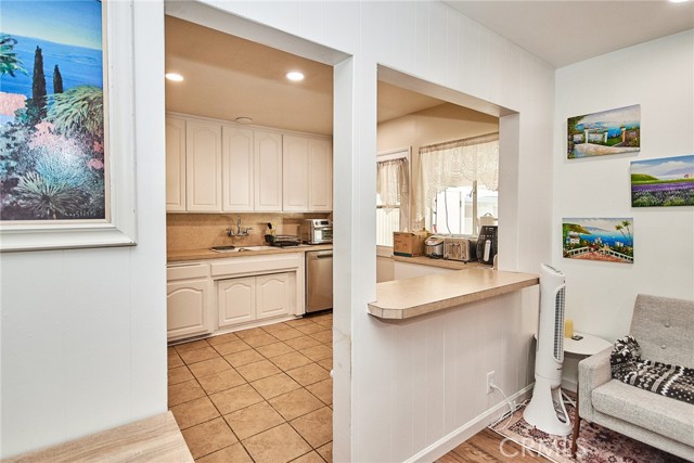 Detail Gallery Image 42 of 47 For 1445 Bonnie Brae, Pomona,  CA 91767 - 3 Beds | 1 Baths