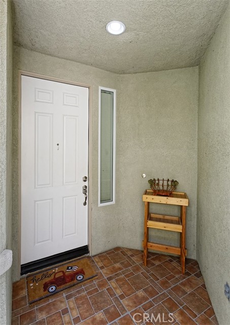 Detail Gallery Image 5 of 24 For 14986 Salamander Ln, Victorville,  CA 92394 - 3 Beds | 2 Baths