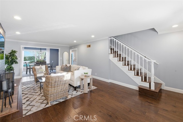 Detail Gallery Image 6 of 50 For 3640 Pine Avenue, Long Beach,  CA 90807 - 5 Beds | 3/1 Baths