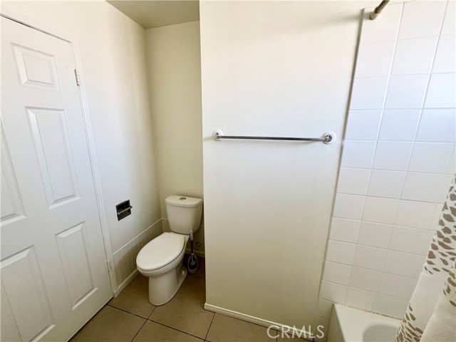 Detail Gallery Image 10 of 31 For 2111 E Avenue Q1, Palmdale,  CA 93550 - 3 Beds | 2 Baths