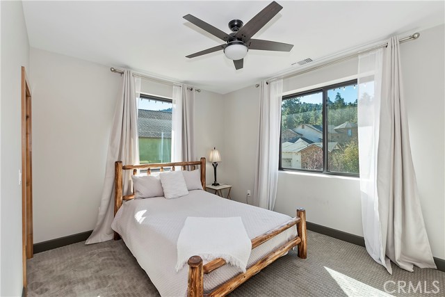 Detail Gallery Image 39 of 73 For 1224 Wolf Creek Ct, Big Bear Lake,  CA 92315 - 6 Beds | 4/1 Baths