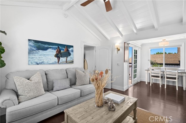 541 Thalia Street, Laguna Beach CA: https://media.crmls.org/medias/ab62c4fb-8338-44c4-b8f4-fc0d20971806.jpg