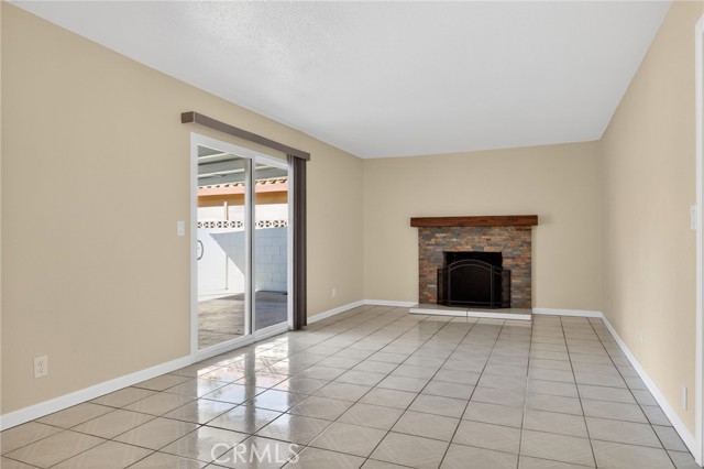 Detail Gallery Image 10 of 32 For 4731 Hamilton Avenue, Oxnard,  CA 93033 - 4 Beds | 2 Baths