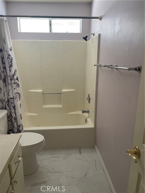 Detail Gallery Image 19 of 46 For 13405 Applewood Rd, Apple Valley,  CA 92308 - 3 Beds | 2 Baths