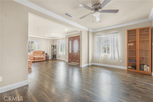 Detail Gallery Image 8 of 41 For 14087 Anderson St, Paramount,  CA 90723 - 3 Beds | 2 Baths