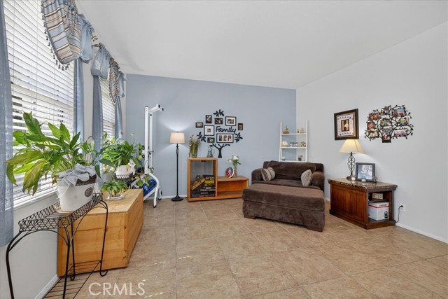 Detail Gallery Image 15 of 48 For 8541 Oak Barrel #1, Rancho Cucamonga,  CA 91730 - 3 Beds | 2/1 Baths