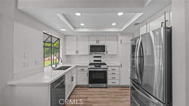 Detail Gallery Image 7 of 39 For 7330 Weatherly Pl, Rancho Cucamonga,  CA 91730 - 3 Beds | 3 Baths