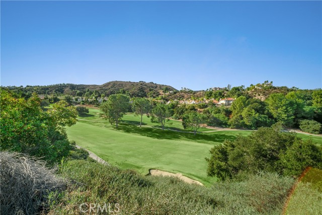 Detail Gallery Image 16 of 19 For 3815 Calle Joaquin, Calabasas,  CA 91302 - 4 Beds | 2/1 Baths