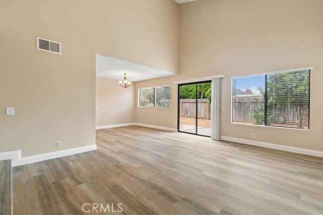 26732 Laredo Lane, Lake Forest CA: https://media.crmls.org/medias/ab6603ee-0361-4594-bff5-9ee4e401b154.jpg