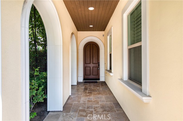 Detail Gallery Image 3 of 57 For 56 Dunmore, Irvine,  CA 92620 - 5 Beds | 5/1 Baths