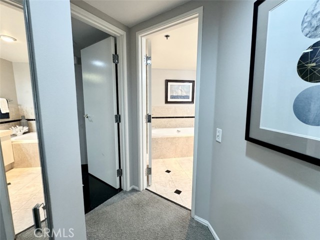 Detail Gallery Image 31 of 57 For 525 E Seaside Way #305,  Long Beach,  CA 90802 - 2 Beds | 1/1 Baths