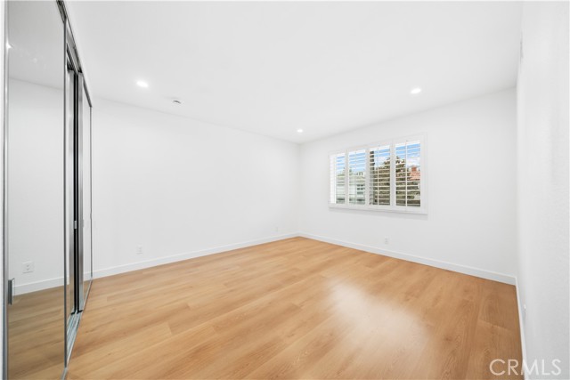 456 Vista Roma, Newport Beach CA: https://media.crmls.org/medias/ab67a30f-8e02-4da5-b01e-2f74da8f89b6.jpg