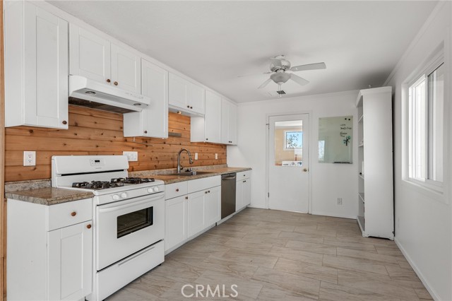 Detail Gallery Image 29 of 75 For 66270 Brants Cross, Joshua Tree,  CA 92252 - 4 Beds | 1 Baths