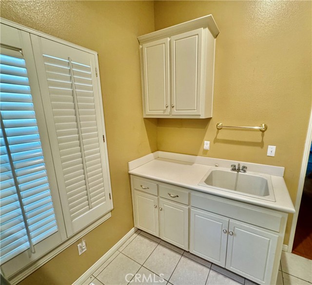 Detail Gallery Image 22 of 37 For 13441 Mesa Crest Dr, Yucaipa,  CA 92399 - 3 Beds | 2/1 Baths