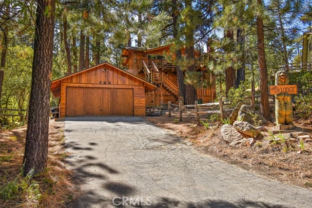 Detail Gallery Image 1 of 43 For 740 Cove Dr, Big Bear Lake,  CA 92315 - 3 Beds | 2 Baths