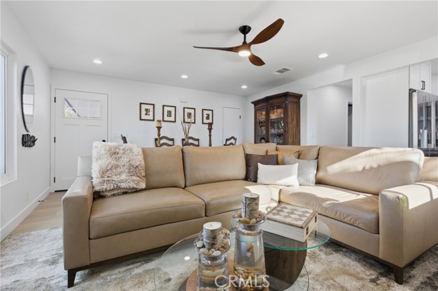 Detail Gallery Image 4 of 46 For 34582 Calle Rosita, Dana Point,  CA 92624 - – Beds | – Baths