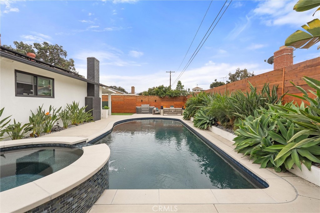 MLS #OC26149742 image #24