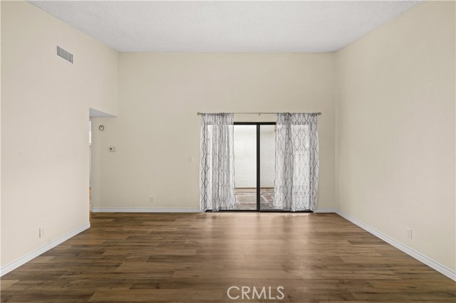 Detail Gallery Image 3 of 14 For 450 Shady Ct, Brea,  CA 92821 - 2 Beds | 1 Baths