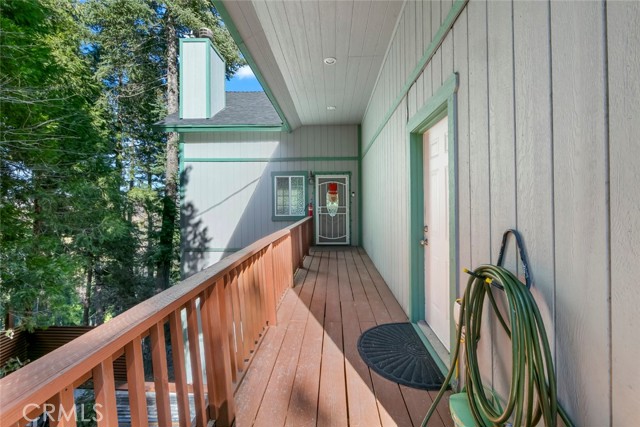 Detail Gallery Image 32 of 42 For 24622 Bernard, Crestline,  CA 92325 - 4 Beds | 3/1 Baths