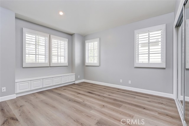 576 27th Street, Manhattan Beach CA: https://media.crmls.org/medias/ab6d4454-7051-4eeb-b0fd-6ad0d10a6704.jpg