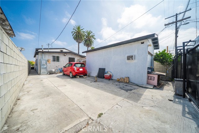 Detail Gallery Image 22 of 25 For 1522 W 58th Pl, Los Angeles,  CA 90047 - 3 Beds | 1 Baths