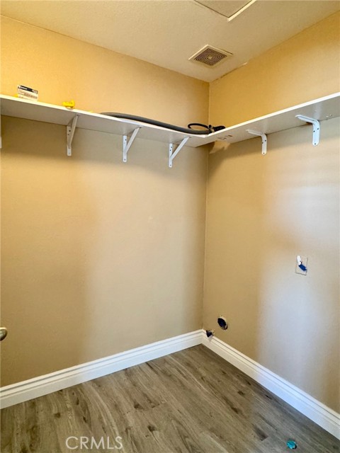 Detail Gallery Image 18 of 22 For 6927 Tailwind Ln, Fontana,  CA 92336 - 4 Beds | 2/1 Baths