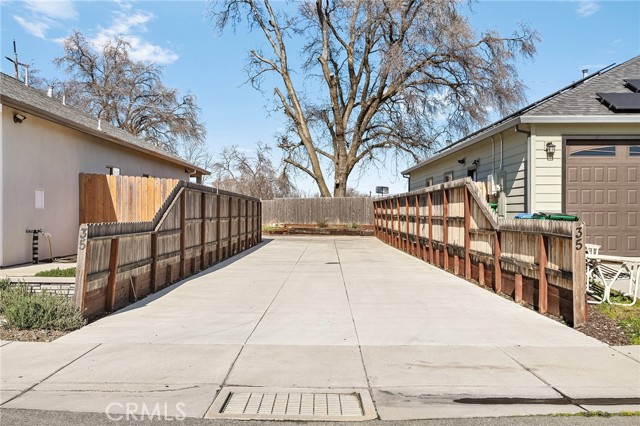 Detail Gallery Image 38 of 48 For 35 Jersey Brown, Chico,  CA 95973 - 3 Beds | 2 Baths