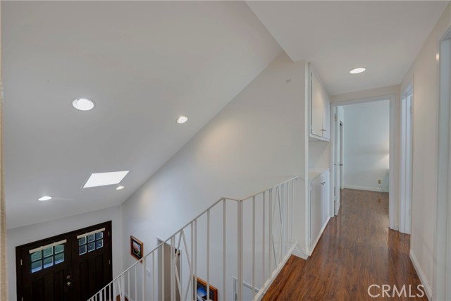 Image 38 of 60 For 673 Cliffwood