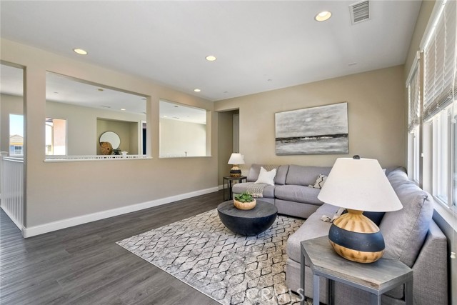 708 Costa Del Sur, San Marcos CA: https://media.crmls.org/medias/ab6f3f3d-a0ab-4930-8a3d-84ec3f8659f9.jpg