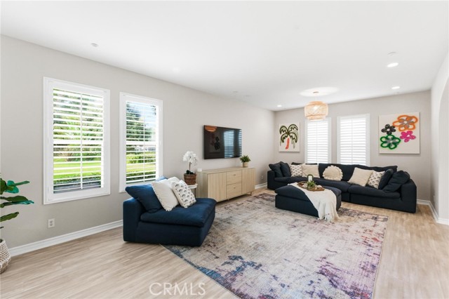 Detail Gallery Image 8 of 48 For 21245 Alanis, Huntington Beach,  CA 92648 - 3 Beds | 2/1 Baths