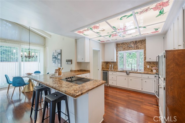 30243 Avenida Selecta, Rancho Palos Verdes CA: https://media.crmls.org/medias/ab6fcaf2-9cc3-4b8c-aae4-f72bdb77787a.jpg