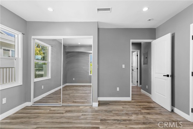 Detail Gallery Image 29 of 61 For 7700 Winnetka, Winnetka,  CA 91306 - 5 Beds | 3 Baths