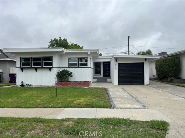 3518 Faust Avenue, Long Beach CA: https://media.crmls.org/medias/ab71094a-1c61-4507-989d-1f95a19b06da.jpg