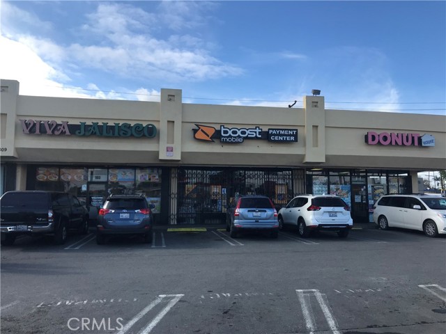 14309 S Atlantic Avenue, Compton CA: https://media.crmls.org/medias/ab712efc-5286-4ef2-b8f3-b642ba2f5c39.jpg