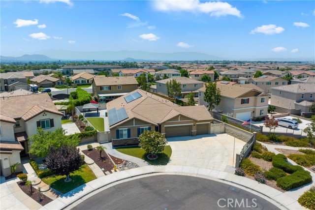 11484 Corte Cuyama, Jurupa Valley CA: https://media.crmls.org/medias/ab7174d2-3fa8-4805-8bda-42cf245fda41.jpg