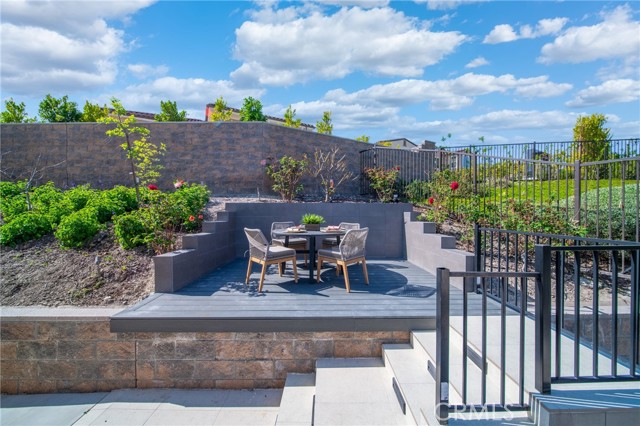 5437 Heritage Oak Drive, Lake Forest CA: https://media.crmls.org/medias/ab738fba-6500-475c-8e48-e2aacdc74702.jpg