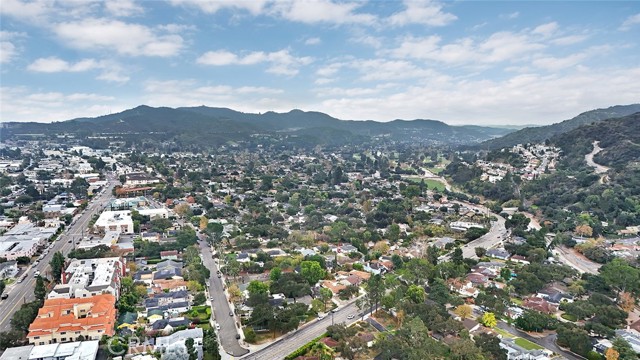 Detail Gallery Image 40 of 41 For 3907 La Crescenta Avenue #208,  La Crescenta,  CA 91214 - 1 Beds | 1 Baths