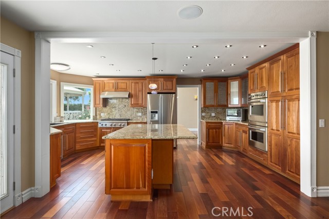 Detail Gallery Image 18 of 54 For 28356 Chat Dr, Laguna Niguel,  CA 92677 - 4 Beds | 3 Baths