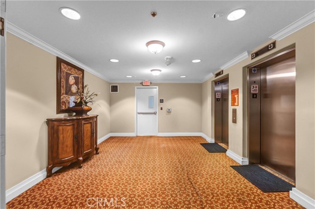 Detail Gallery Image 2 of 24 For 580 W Main #318,  Alhambra,  CA 91801 - 2 Beds | 2 Baths