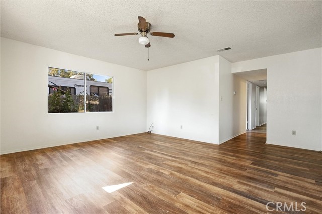 Detail Gallery Image 5 of 35 For 8350 Santa Ynez Ave #1,  Atascadero,  CA 93422 - 3 Beds | 2 Baths