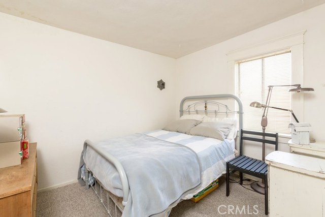 205 Lucia Avenue, Redondo Beach, California 90277, 7 Bedrooms Bedrooms, ,3 BathroomsBathrooms,Residential,Sold,Lucia,SB17052115