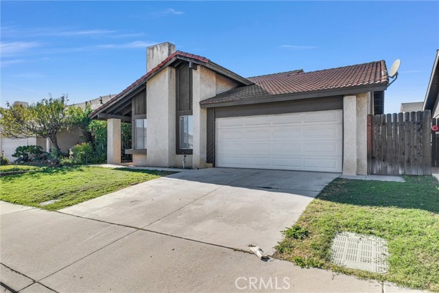 Detail Gallery Image 2 of 29 For 13388 Wisteria Pl, Chino,  CA 91710 - 4 Beds | 2 Baths