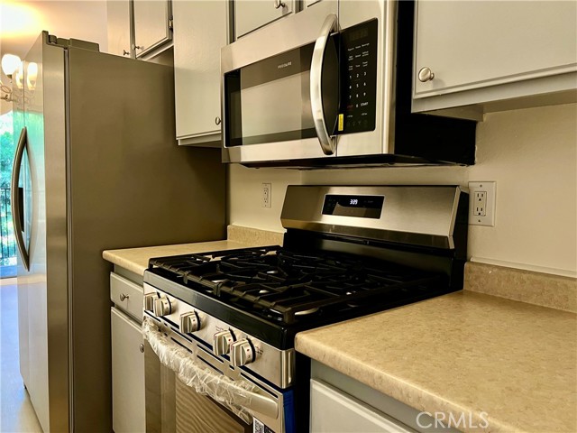 Detail Gallery Image 10 of 42 For 3010 Montrose #33,  La Crescenta,  CA 91214 - 1 Beds | 1 Baths