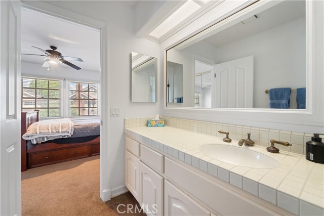 6264 Napoli Court, Long Beach CA: https://media.crmls.org/medias/ab7893e3-28a0-4c1e-bbfa-e730ce52b161.jpg