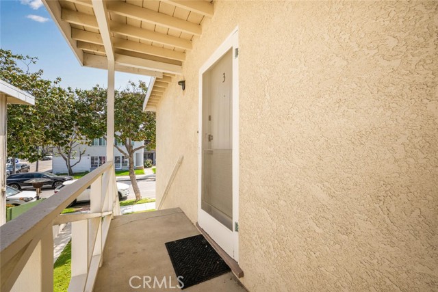 Detail Gallery Image 5 of 26 For 69 Glendora, Long Beach,  CA 90803 - – Beds | – Baths