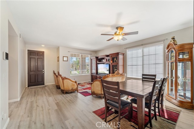 Detail Gallery Image 7 of 31 For 28773 Eridanus, Menifee,  CA 92586 - 6 Beds | 3 Baths