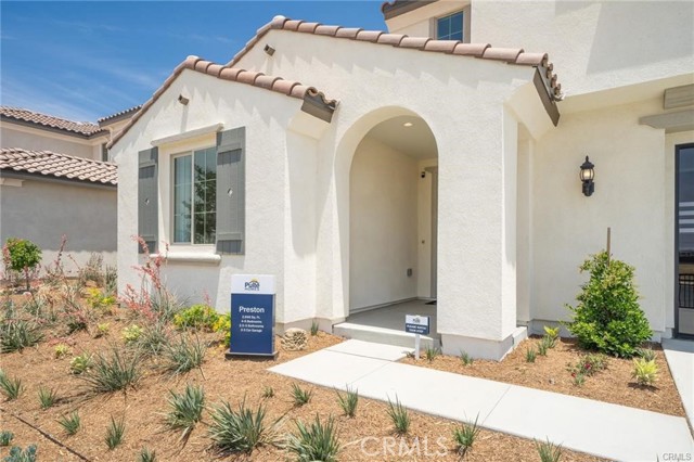 Detail Gallery Image 4 of 44 For 3677 S Bearberry Ave, Ontario,  CA 91761 - 5 Beds | 3 Baths