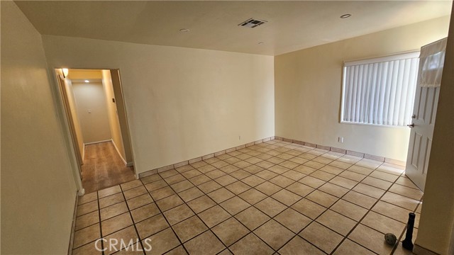 1064 W 31st Street, San Pedro CA: https://media.crmls.org/medias/ab79002f-fd91-4b6a-97e5-ae584703697d.jpg